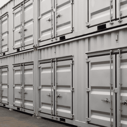 Wynajem kontenerów morskich i magazynów IRON SPACE | Self Storage Kraków