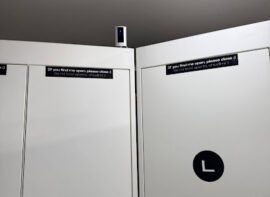 i-Vano Smart Luggage Storage – Via Toledo