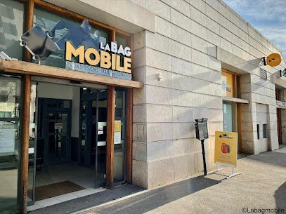 Bagmobile – Consigne à bagages / clés – Luggage Storage – Gare Saint-Charles