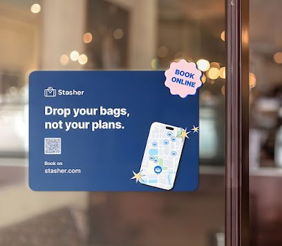 Stasher Luggage Storage – Plaza de los Curtidores