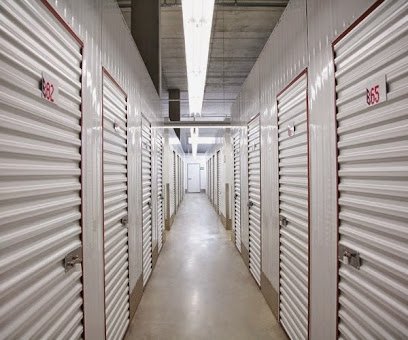 Mister Traster Barcelona Besòs – Guardamuebles y trasteros de alquiler