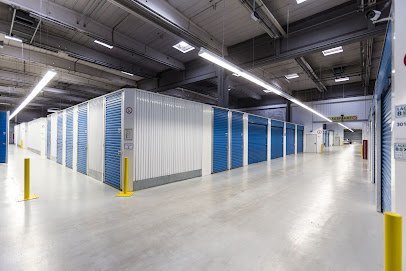 LAGERBOX Köln Ossendorf