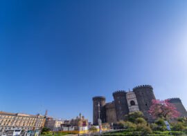 DEPOSITO BAGAGLI CENTRO STORICO NAPOLI – LUGGAGE STORAGE NAPLES CENTER – BY CLAPA GROUP