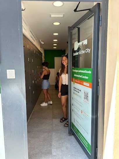 Locker in the City Sevilla – Consigna 24h en Alfalfa | Santa Cruz